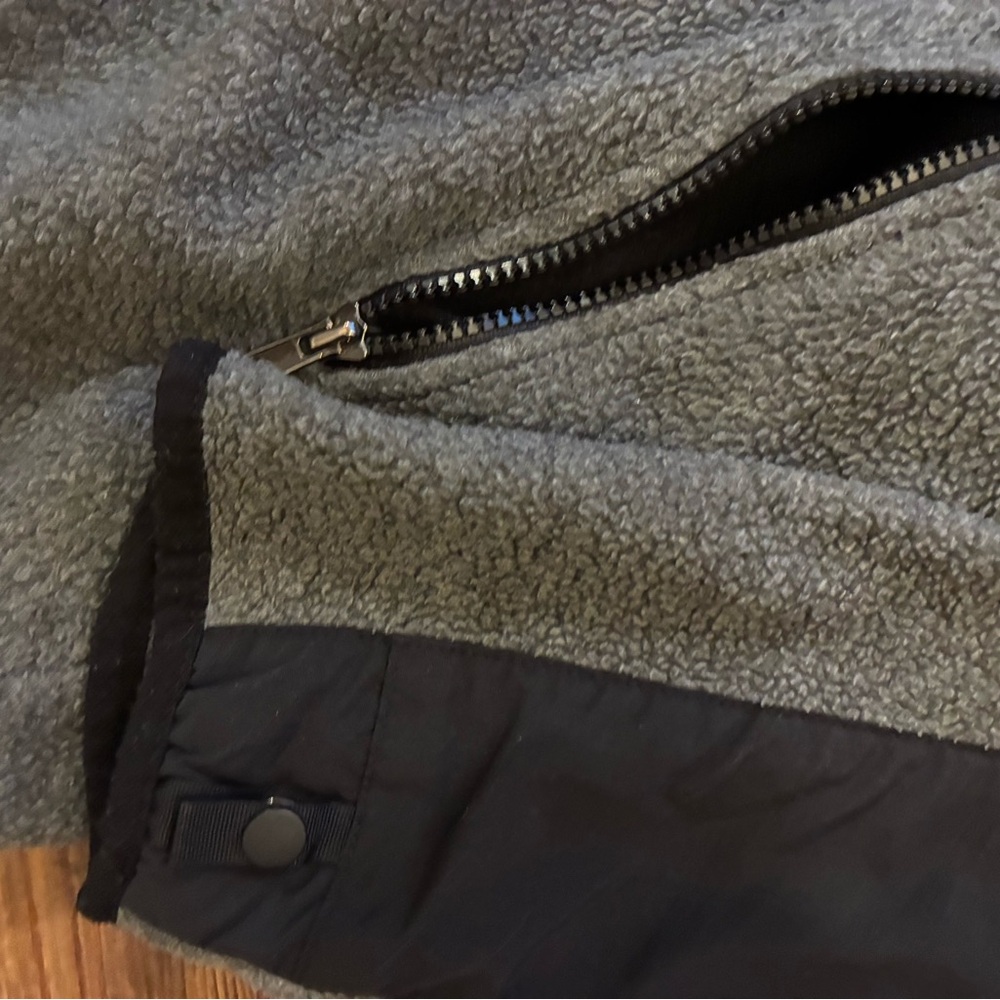 The North Face Men’s Small Polartec Fleece Jacket Black Gray Outdoor Full Zip - Picture 7 of 15